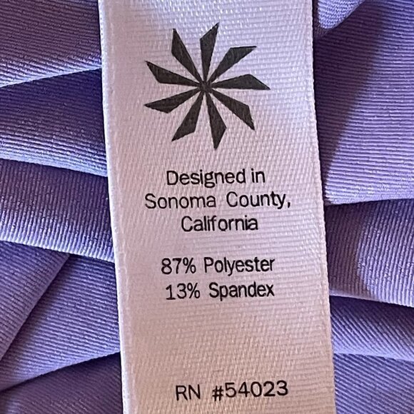 Athleta Racerback Tank Lavender with Perforated Peplum and Scoop Neck Size M - Picture 6 of 7